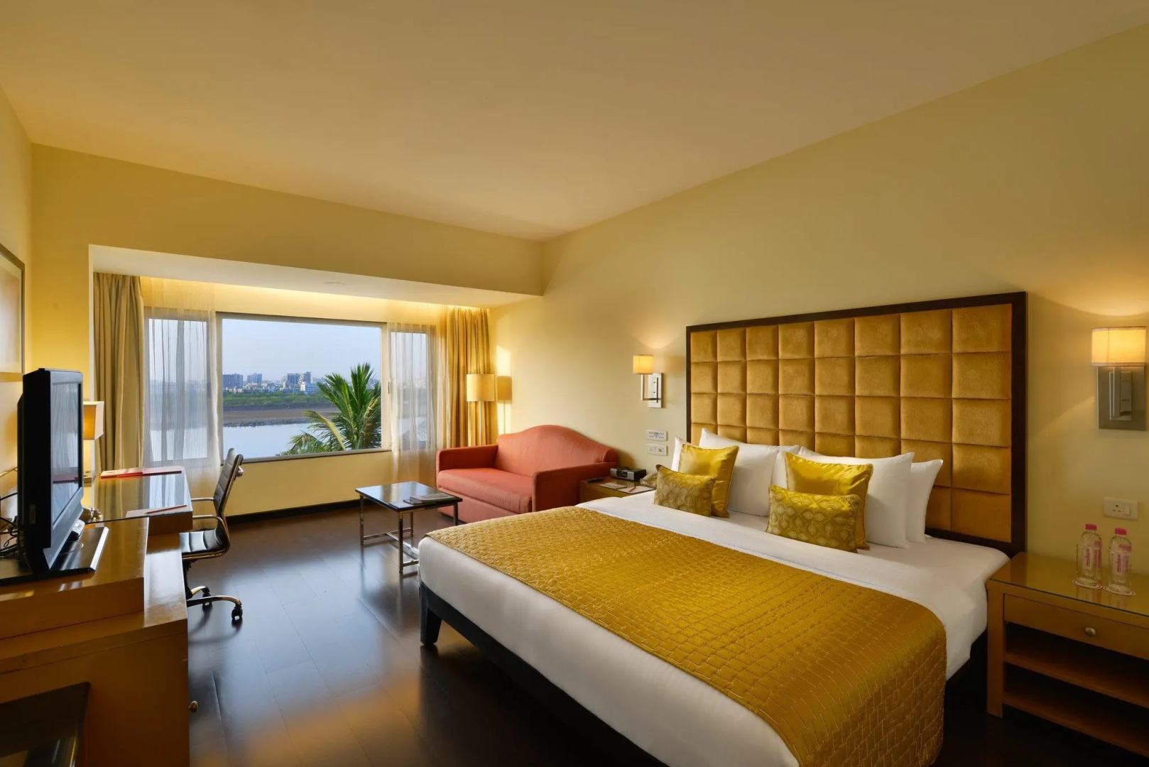 Foto - Surat Marriott Hotel