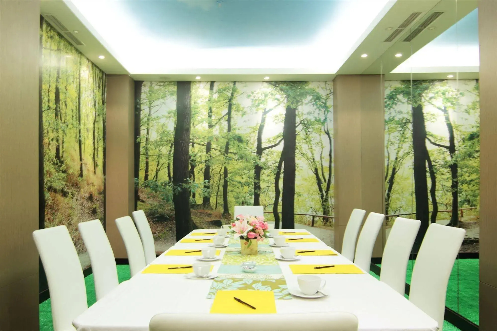 Photo - Royal City Hotel Jakarta