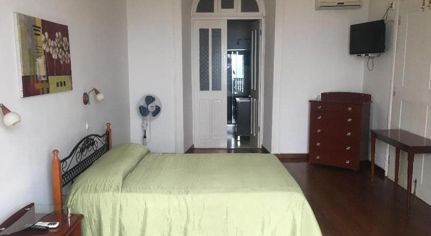 Hotel Residencial Savana