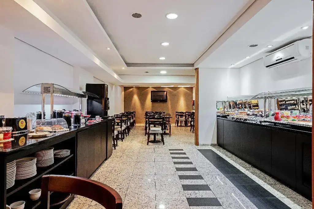 Foto - Slaviero Curitiba Batel