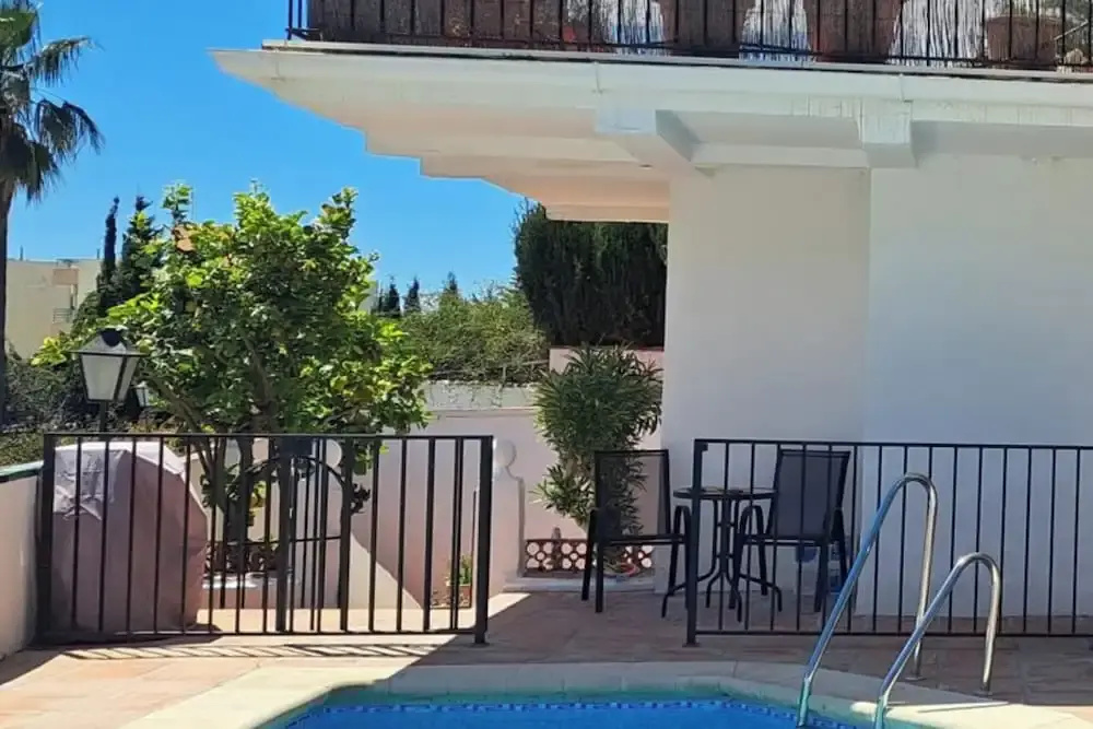 Foto - 2 Bed Villa - Sleeps 5 - Private Pool & Garden
