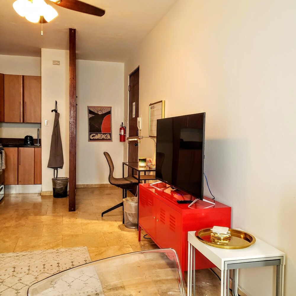Roof Top Hotel Apartment #6 King Bed - Old San Juan