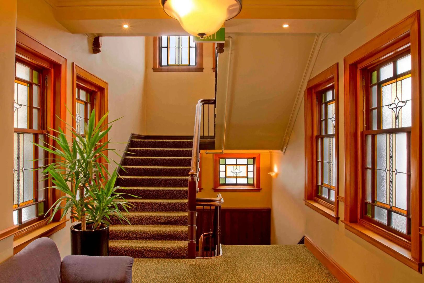 Photo - The Cambridge Hotel & Backpackers