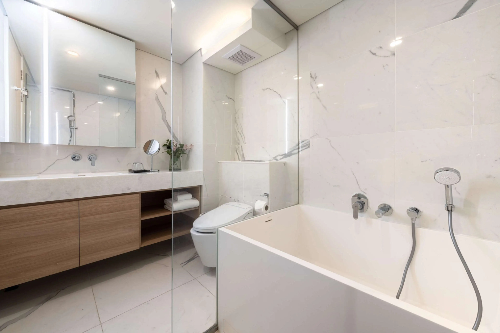 Photo - Wyndham Garden Bangkok Sukhumvit 42