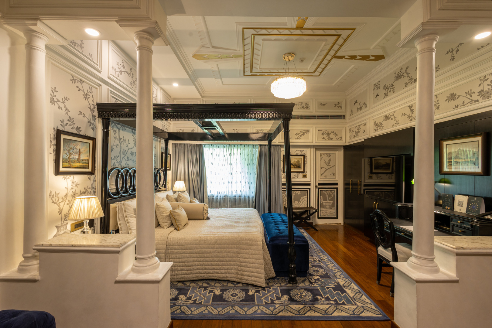 Photo - The Claridges, New Delhi