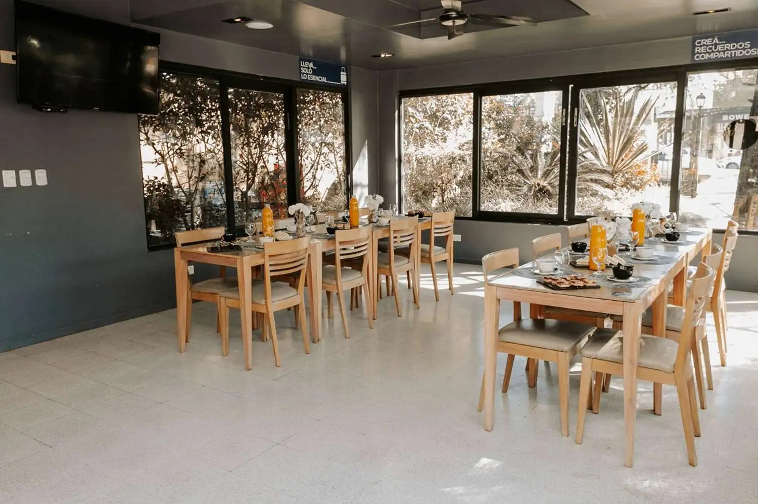 Photo - Howard Johnson by Wyndham Yerba Buena