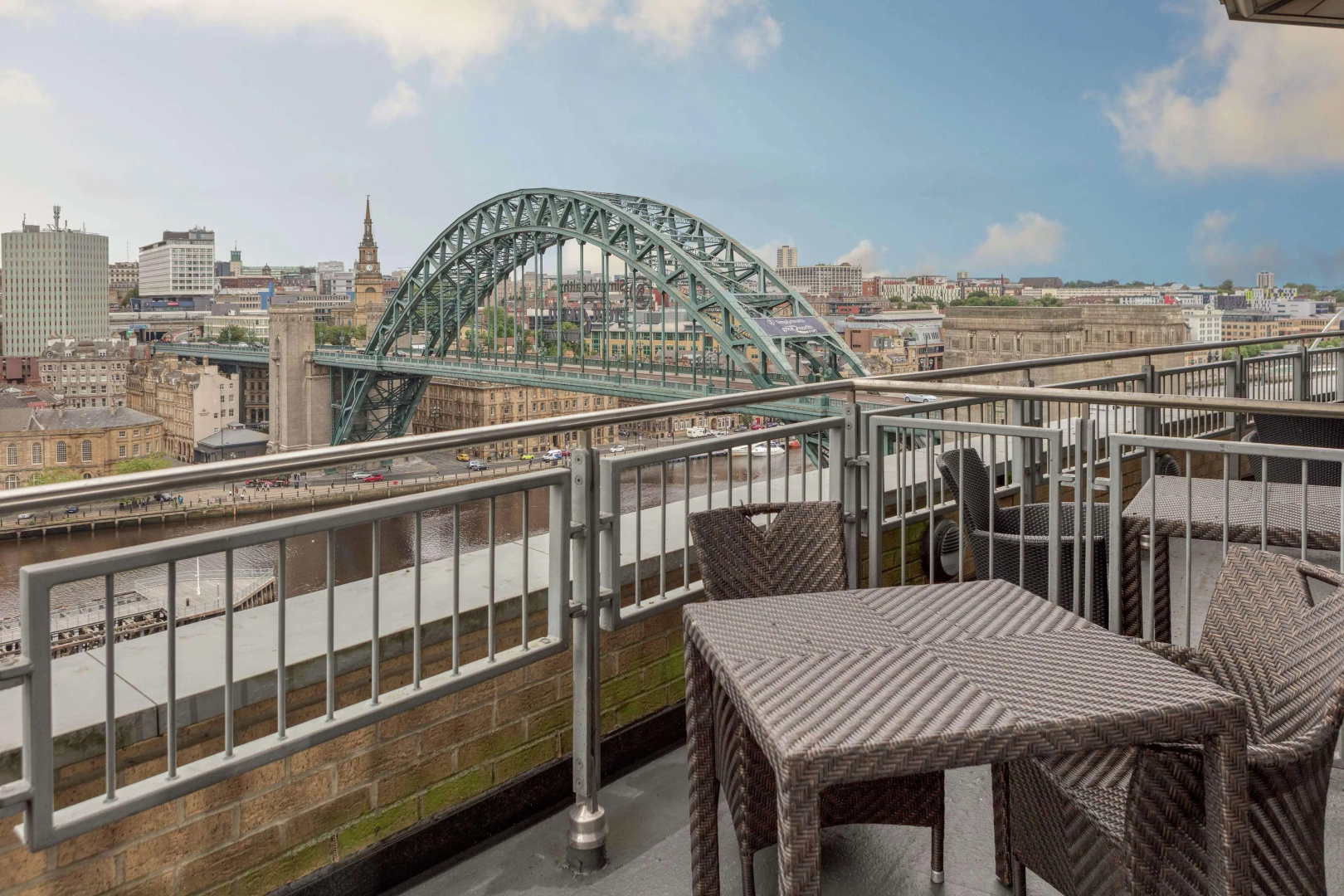 Photo - Hilton Newcastle Tyne Bridge
