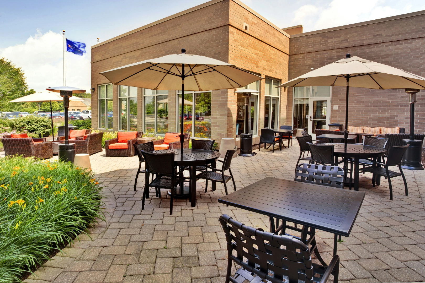 Photo - Hilton Garden Inn Lake Forest Mettawa