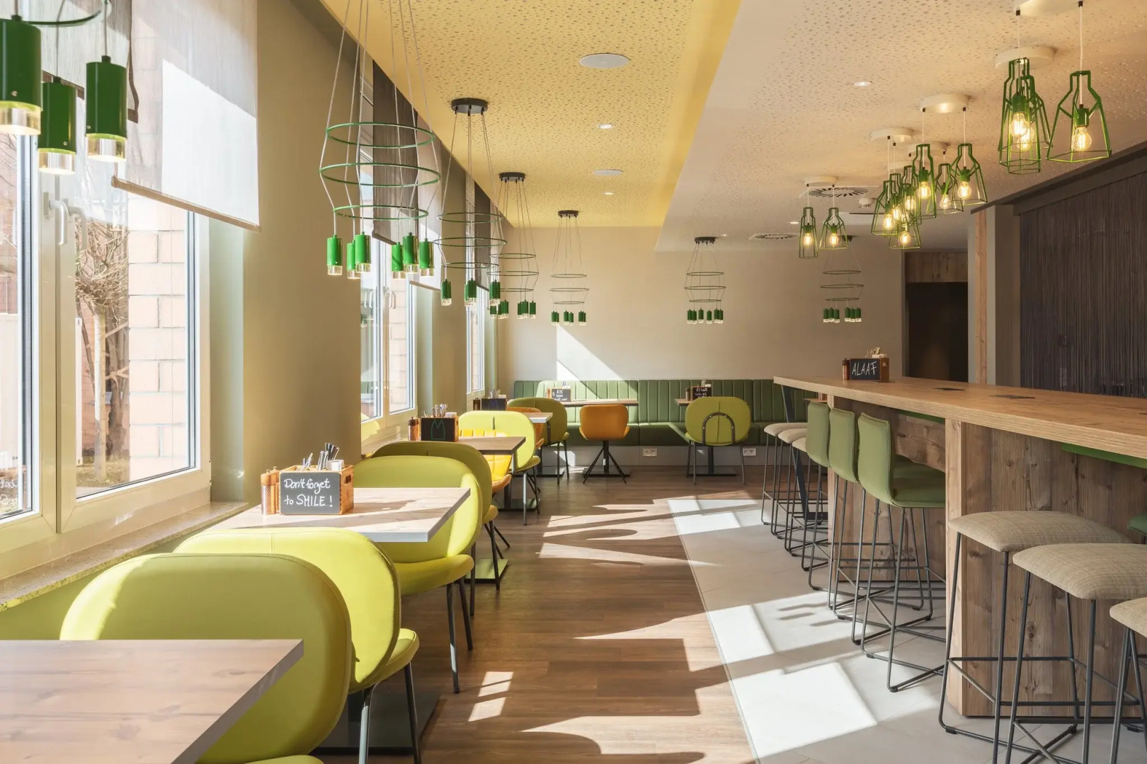 Photo - Holiday Inn – the niu, Mill Cologne Mülheim by IHG