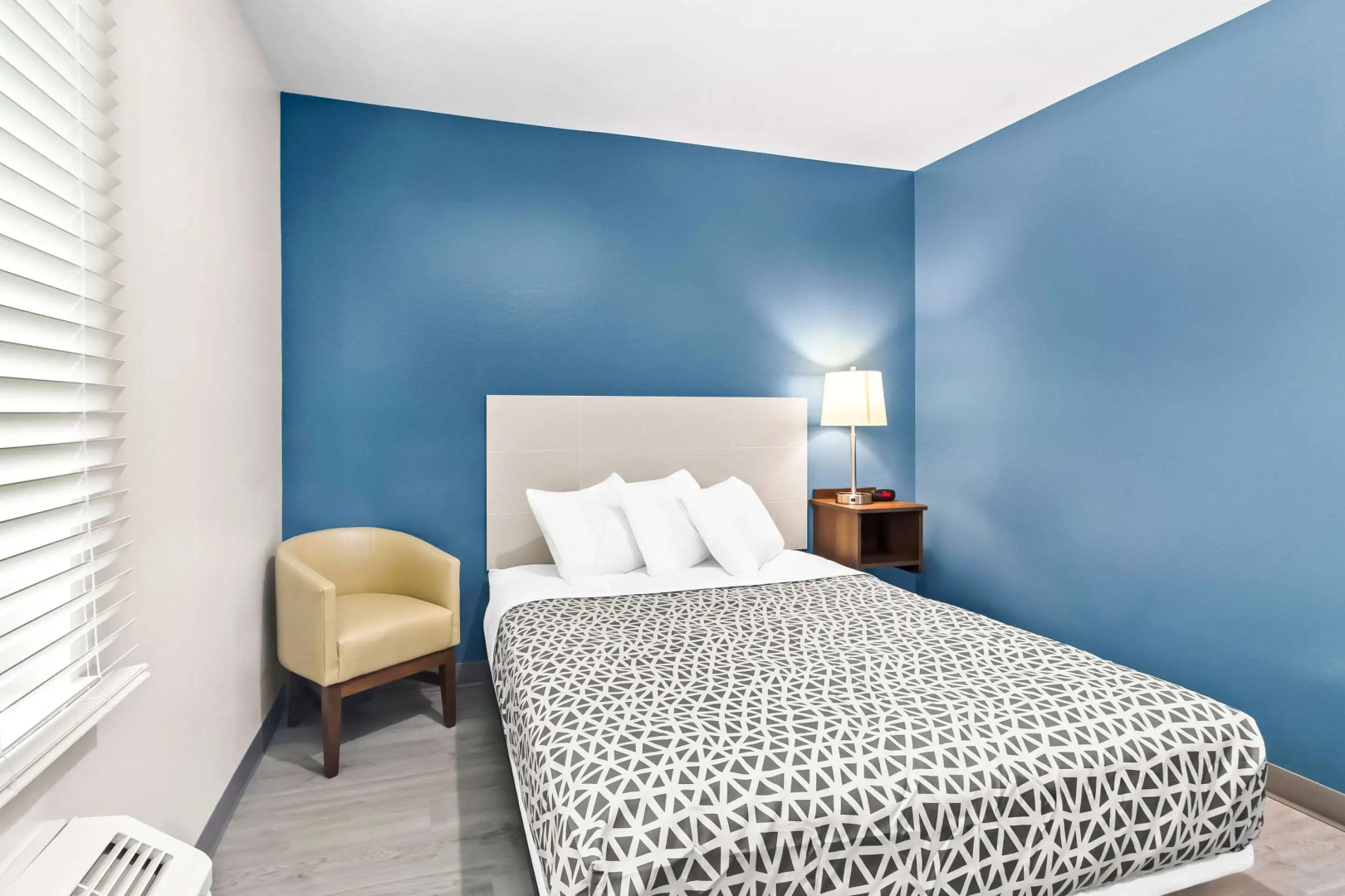 Photo - WoodSpring Suites South Houston Hobby