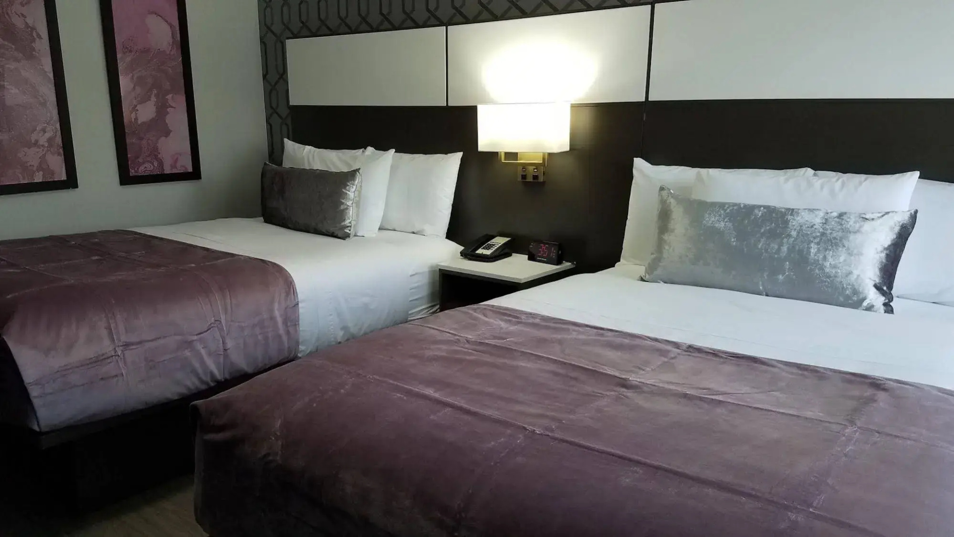 Photo - Sunset West Hotel, SureStay Collection by Best Western