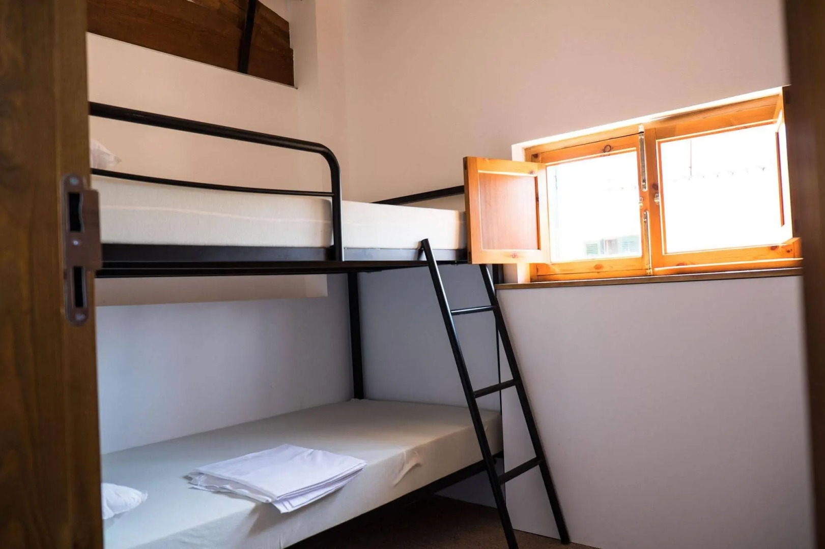 Foto - Urban Hostel Palma - Albergue Juvenil - Youth Hostel