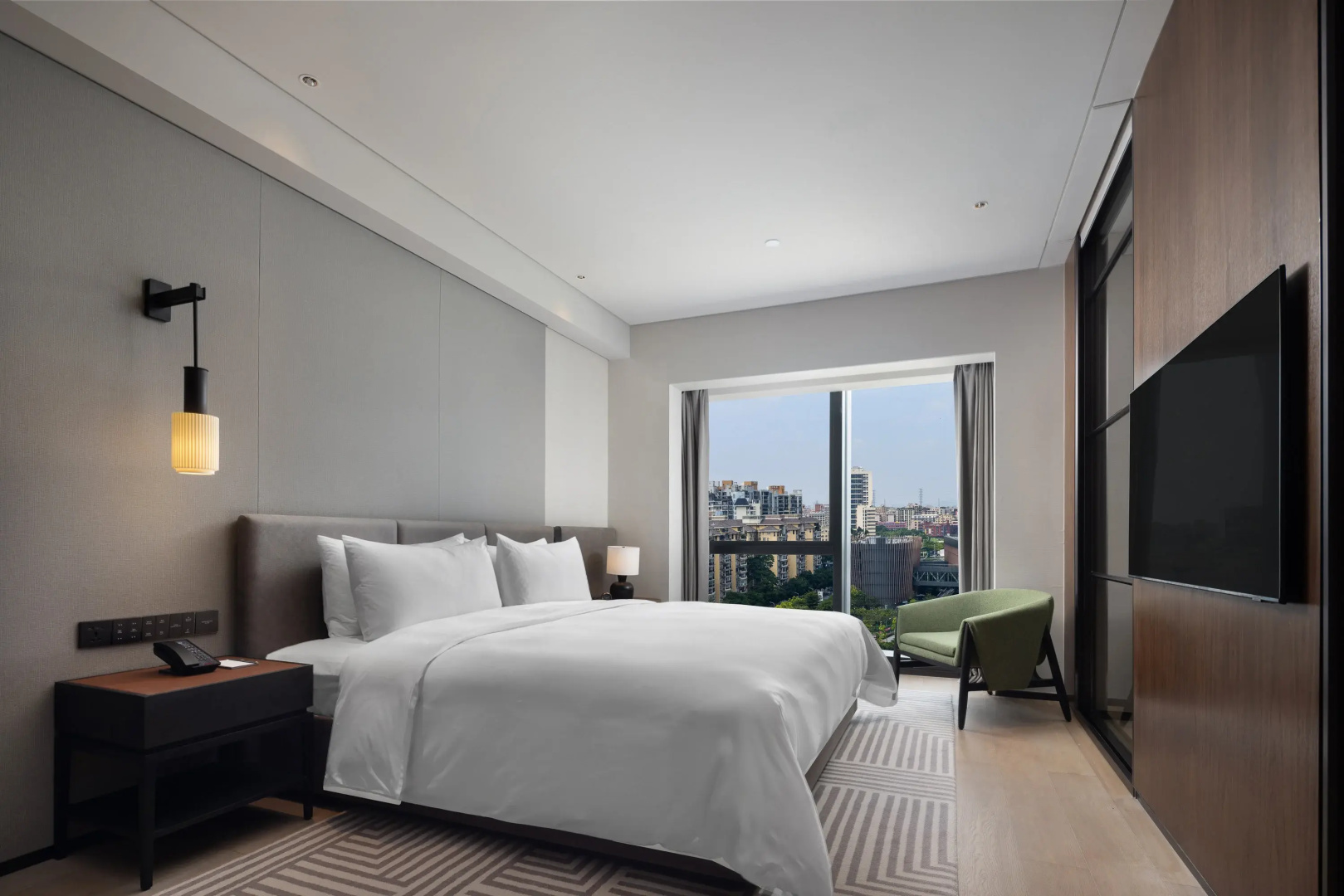 Photo - New World Guangzhou Hotel