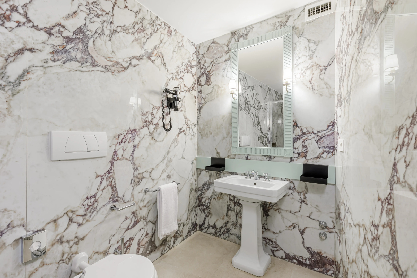 Foto - Room Mate Collection Isabella, Florence