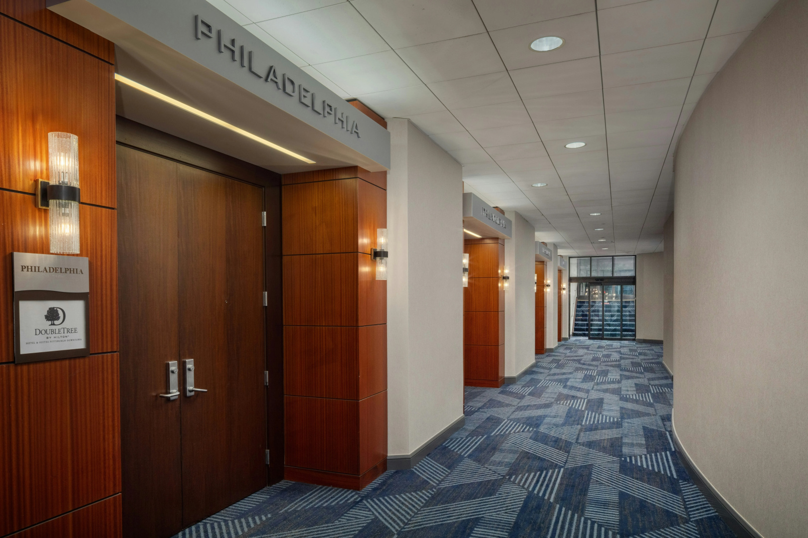 Foto - DoubleTree by Hilton Hotel & Suites Pittsburgh Downtown