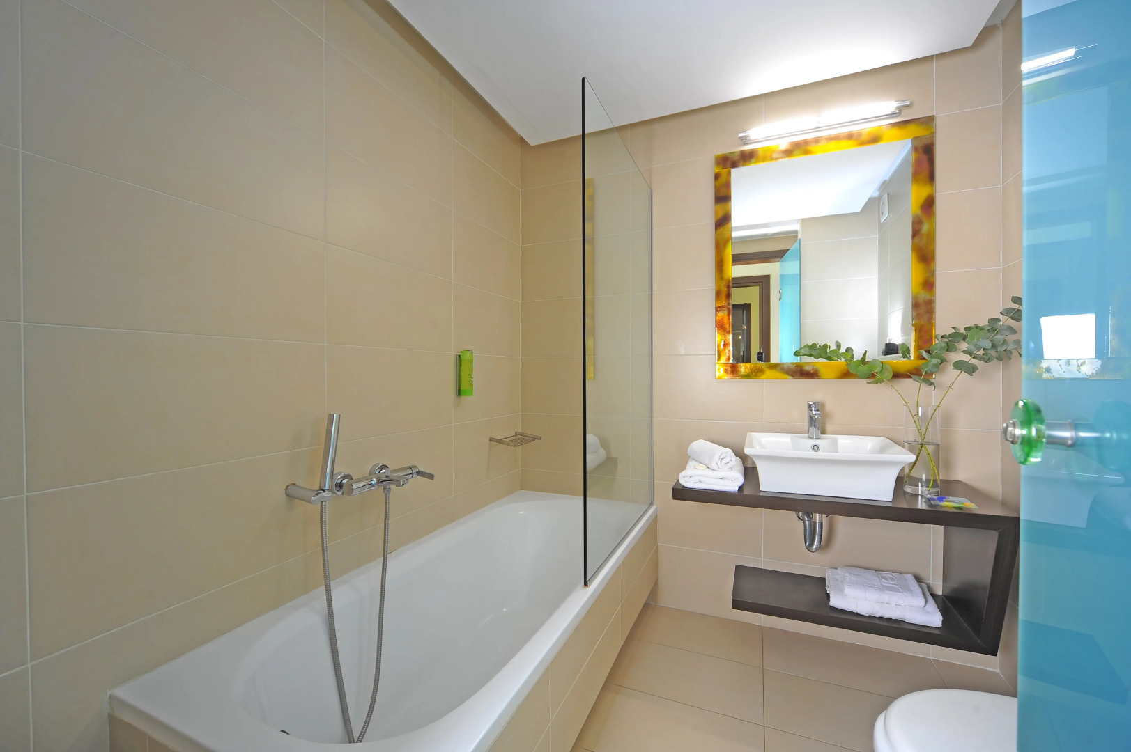 Photo - Steris Elegant Beach Hotel