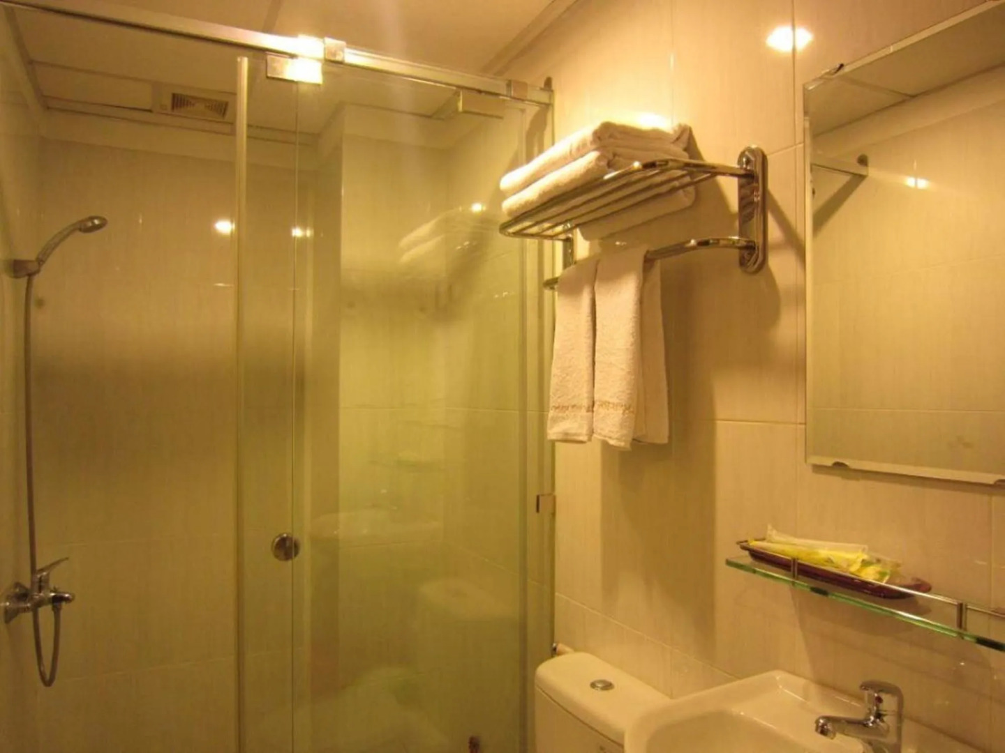 Photo - Hoang Hoang Hotel (Bloom 3)