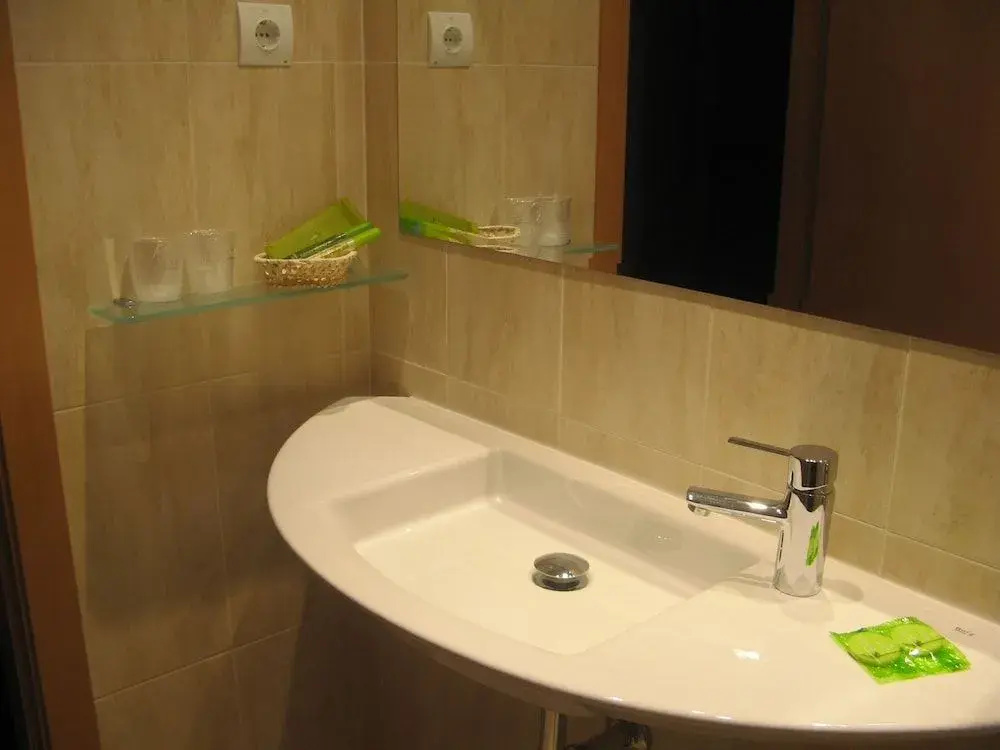 Photo - Hostal T4