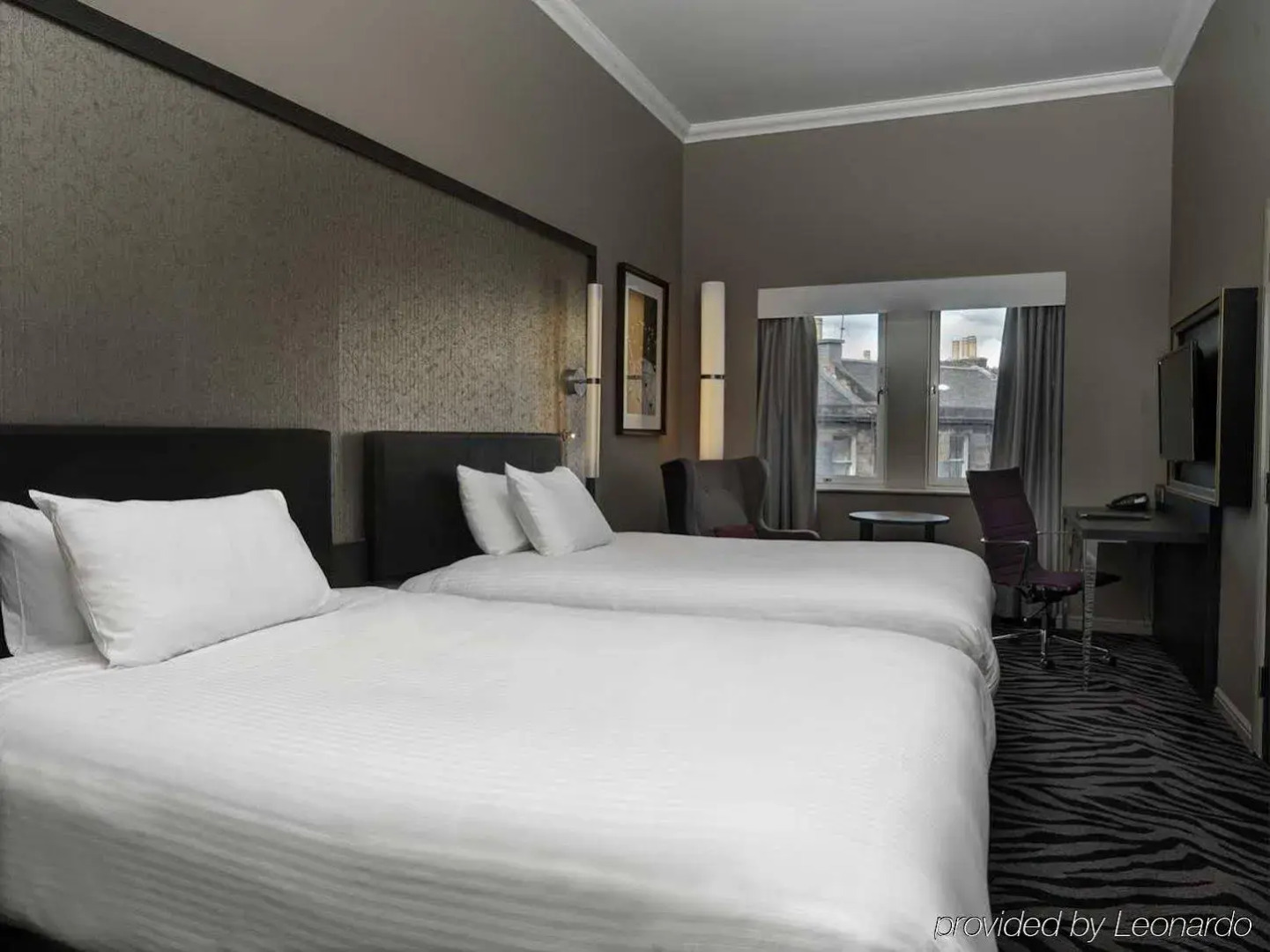 Foto - Doubletree by Hilton Edinburgh City Centre