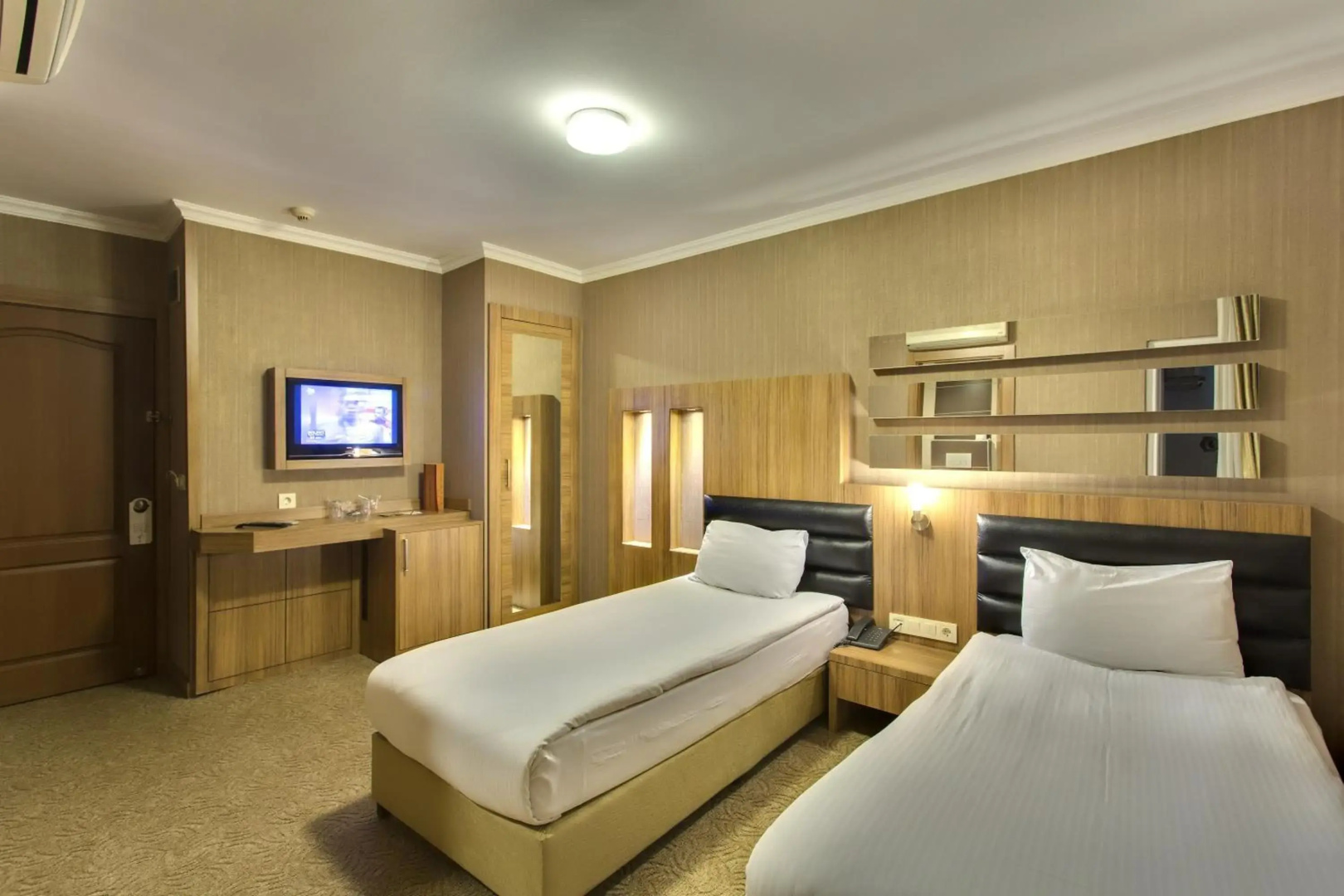 Foto - Hotel Antroyal