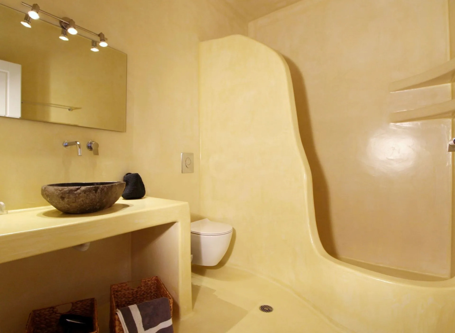 Photo - Filira Suites