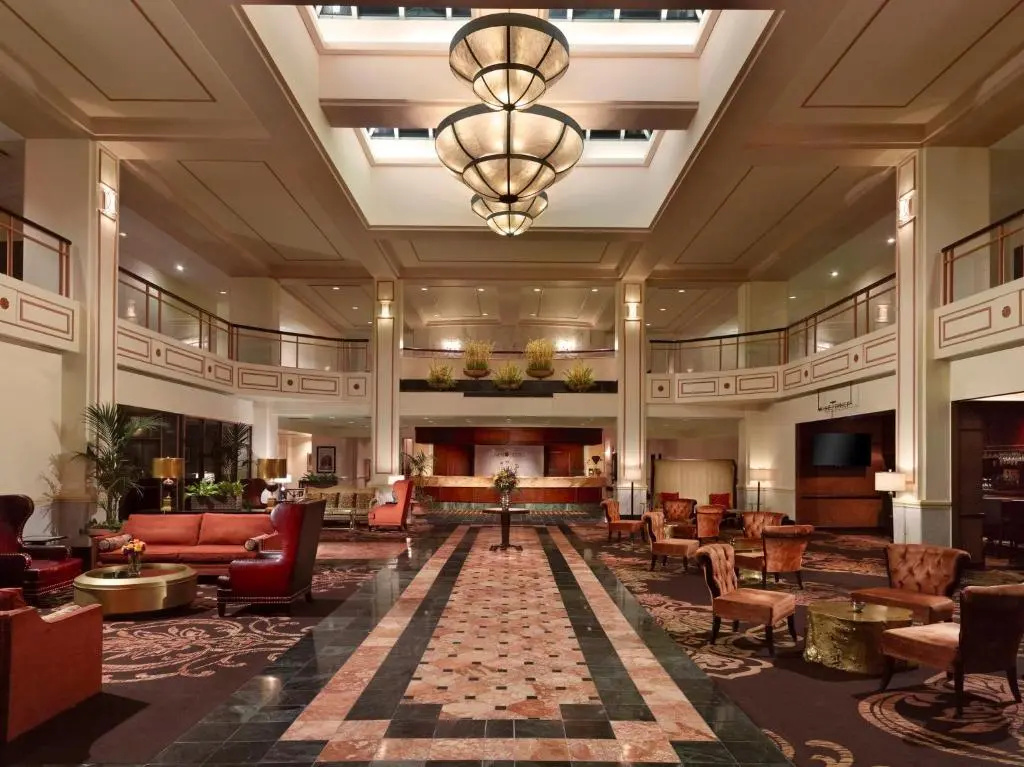 Photo - Omni Severin Hotel