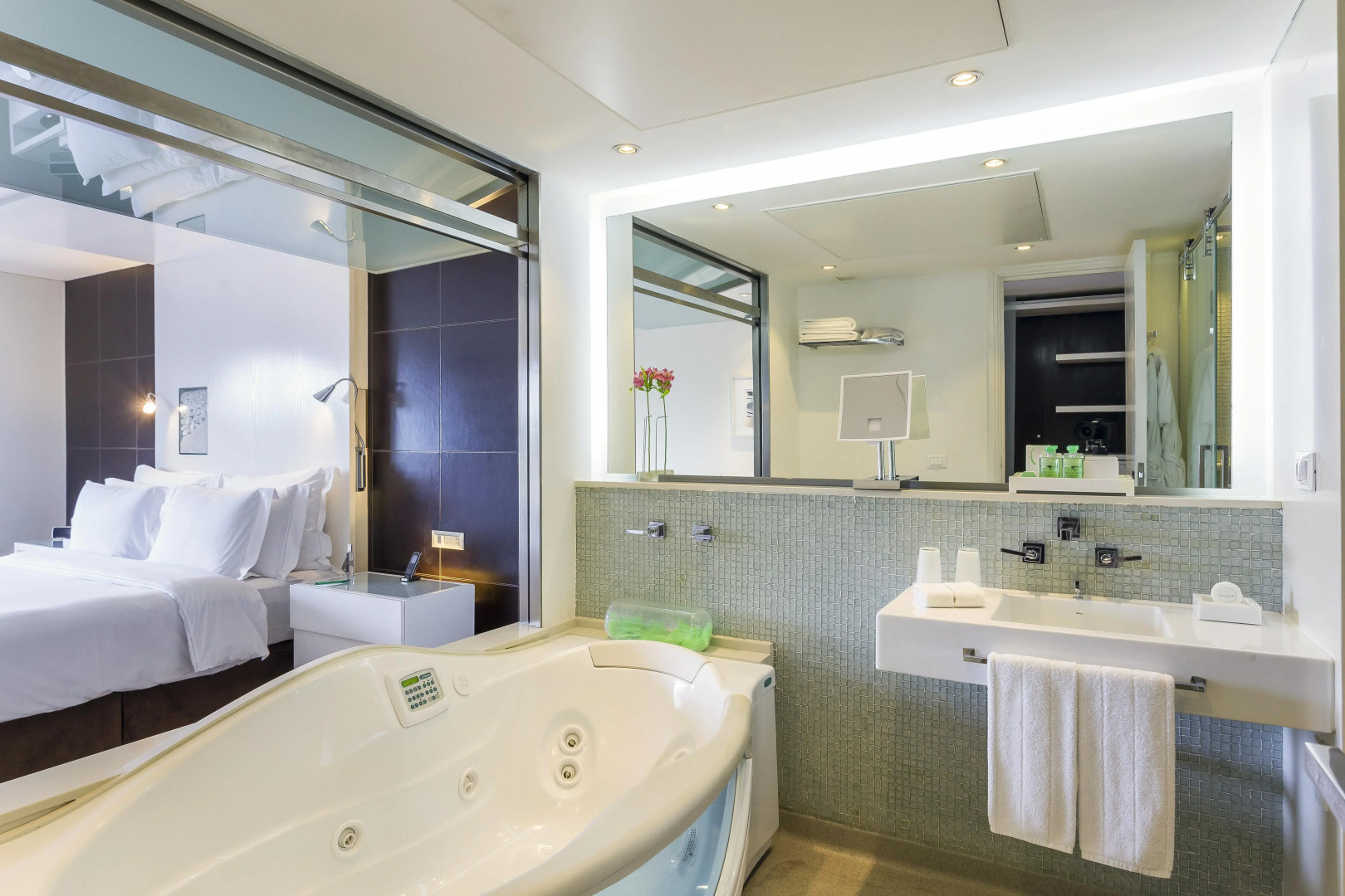 Photo - Hotel Unique