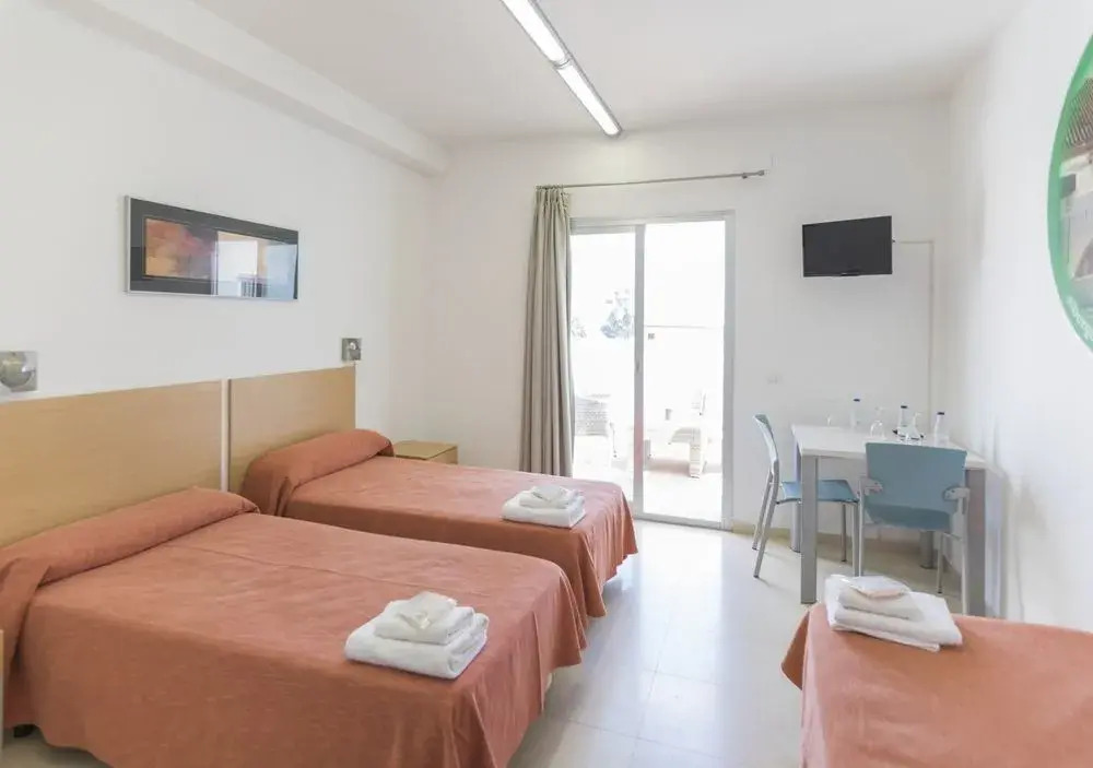 Photo - Albergue Inturjoven Torremolinos