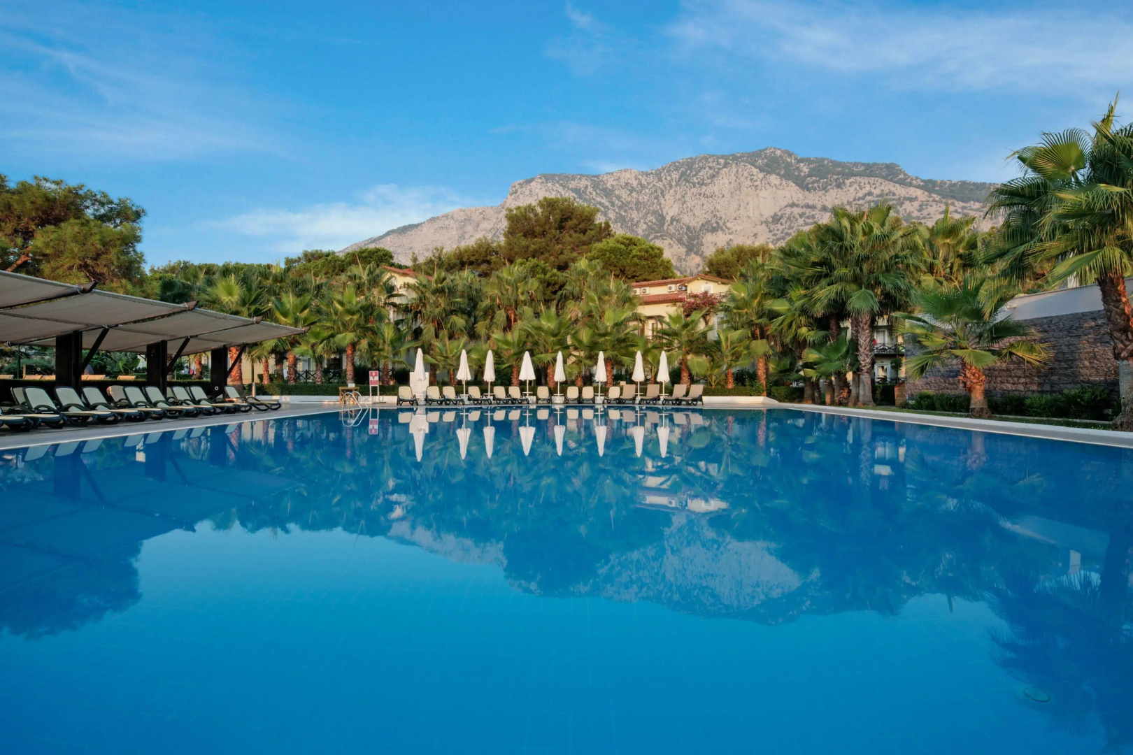 Photo - Crystal Flora Pearl Collection - Ultimate All Inclusive