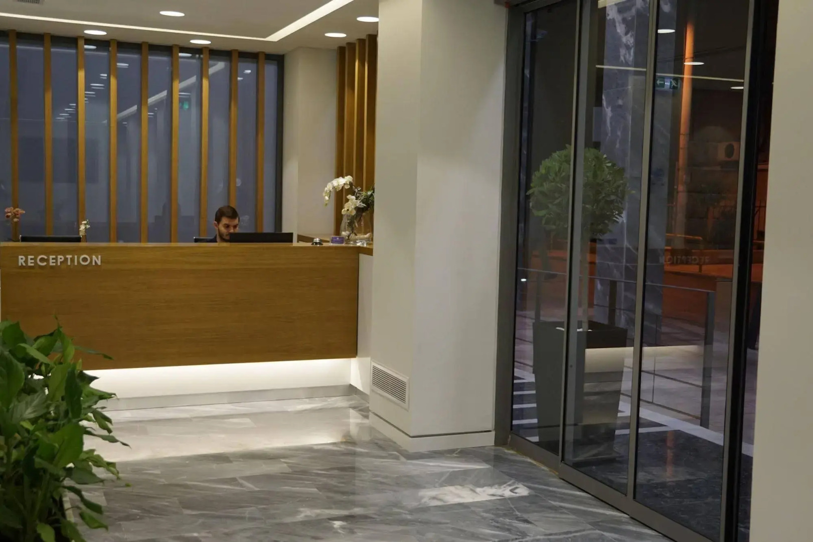 Foto - Piraeus Port Hotel