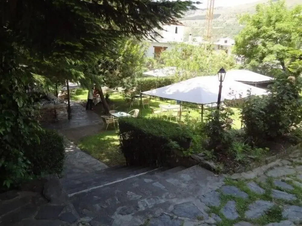 Photo - Hostal Poqueira