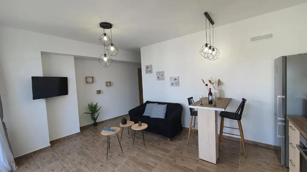 Photo - Elizabeth Suites