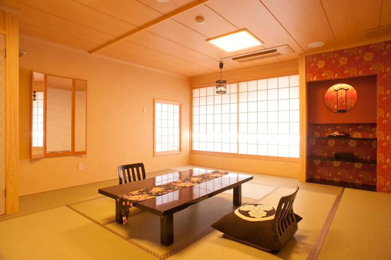 Photo - Matsui-Bekkan Hanakanzashi