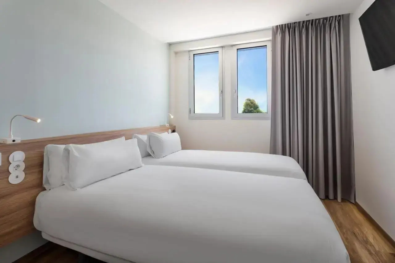 Photo - B&B HOTEL Lisboa Aeroporto