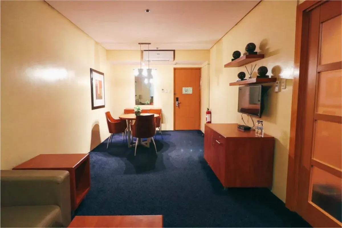 Foto - Greenhills Elan Hotel Modern - Newly Renovated