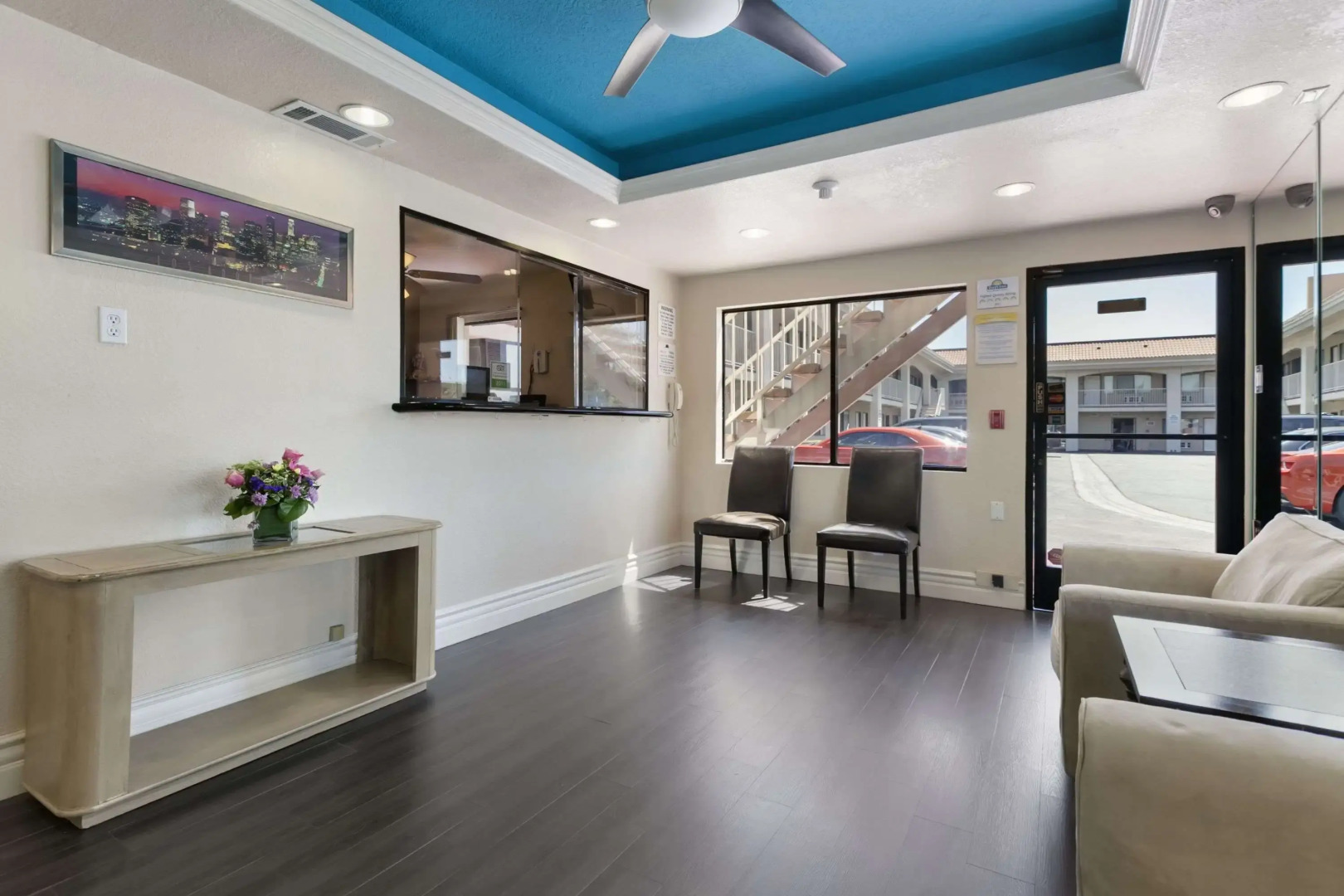 Photo - Days Inn by Wyndham Downey