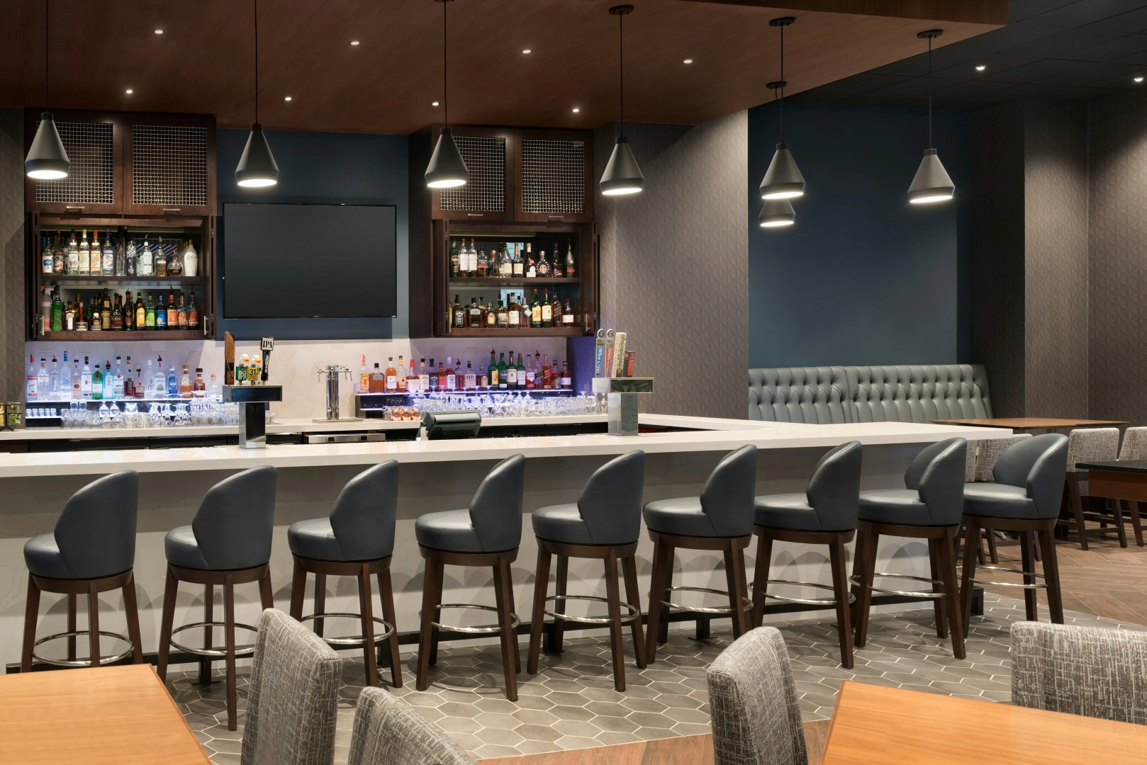 Photo - Embassy Suites by Hilton Chicago Lombard Oak Brook