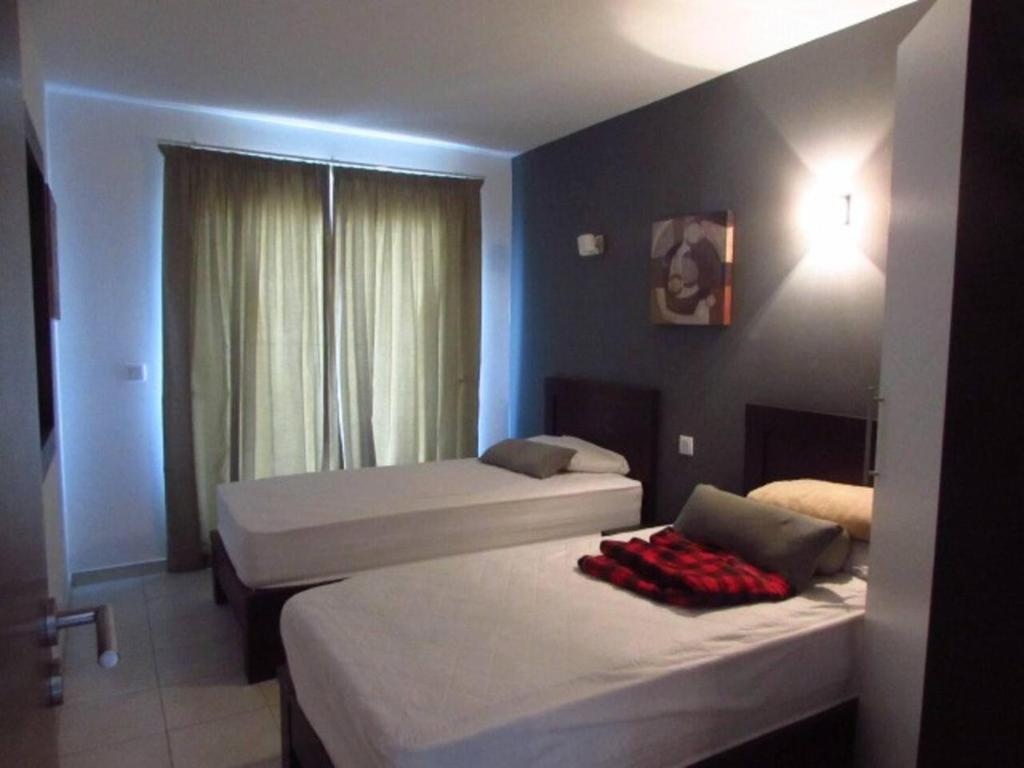 2 Bedrooms 2 Bathrooms Pool View Apartment