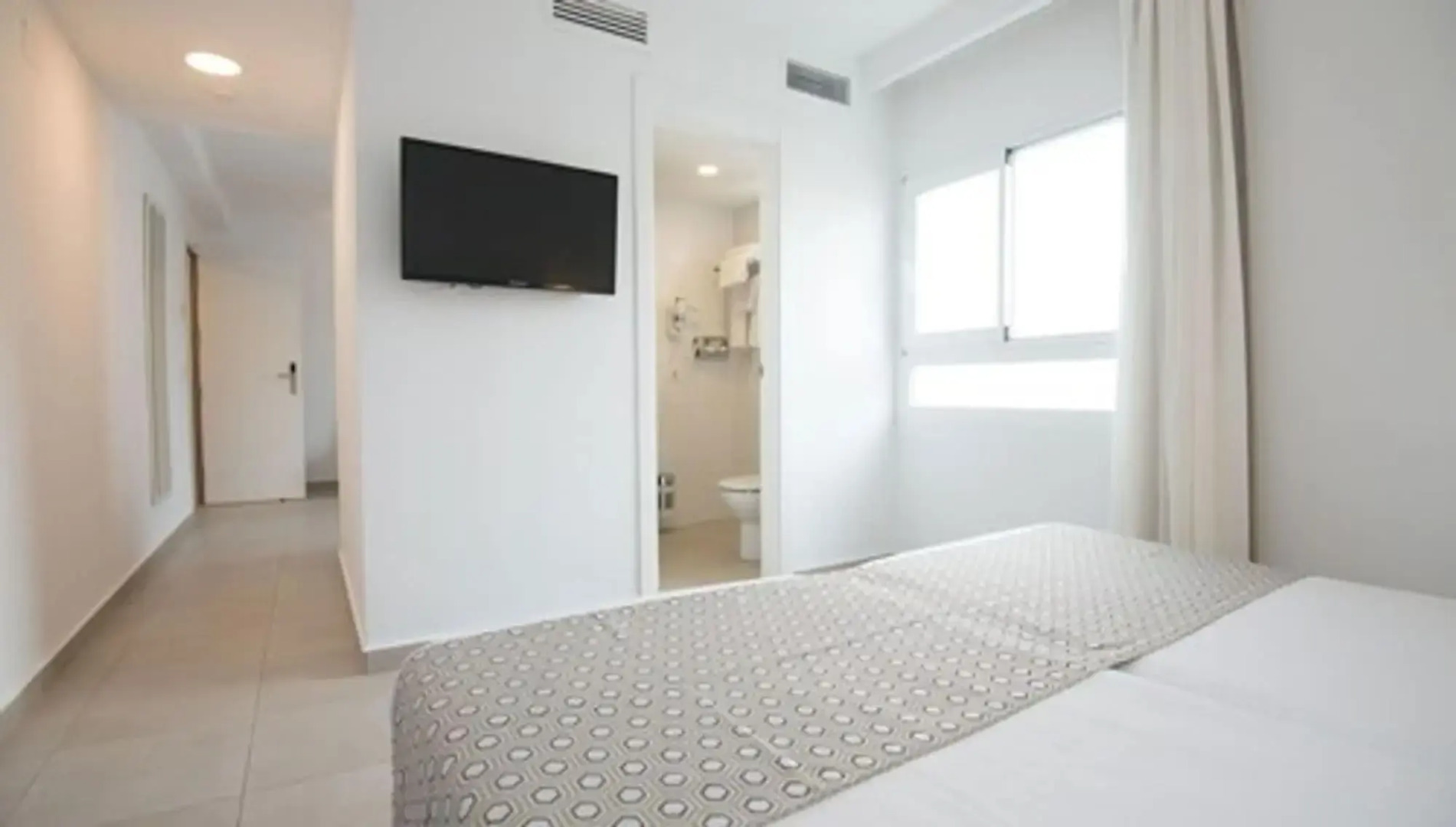 Photo - Hotel Chevy & Suites