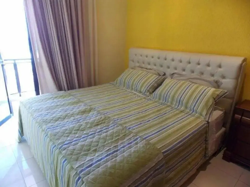 Photo - Flat Barrabella