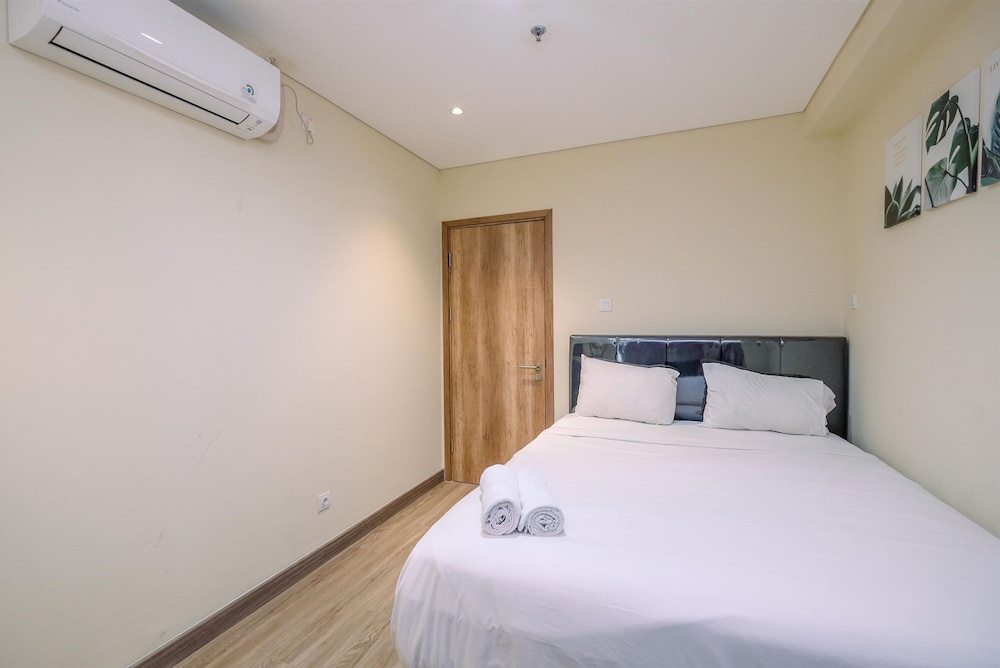 Simply 1Br Apartment At Pejaten Park Residence