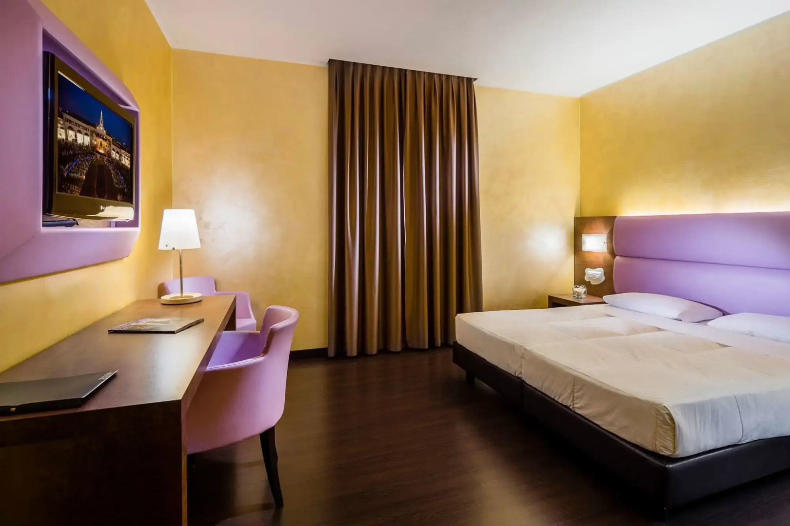 Foto - Base Hotel