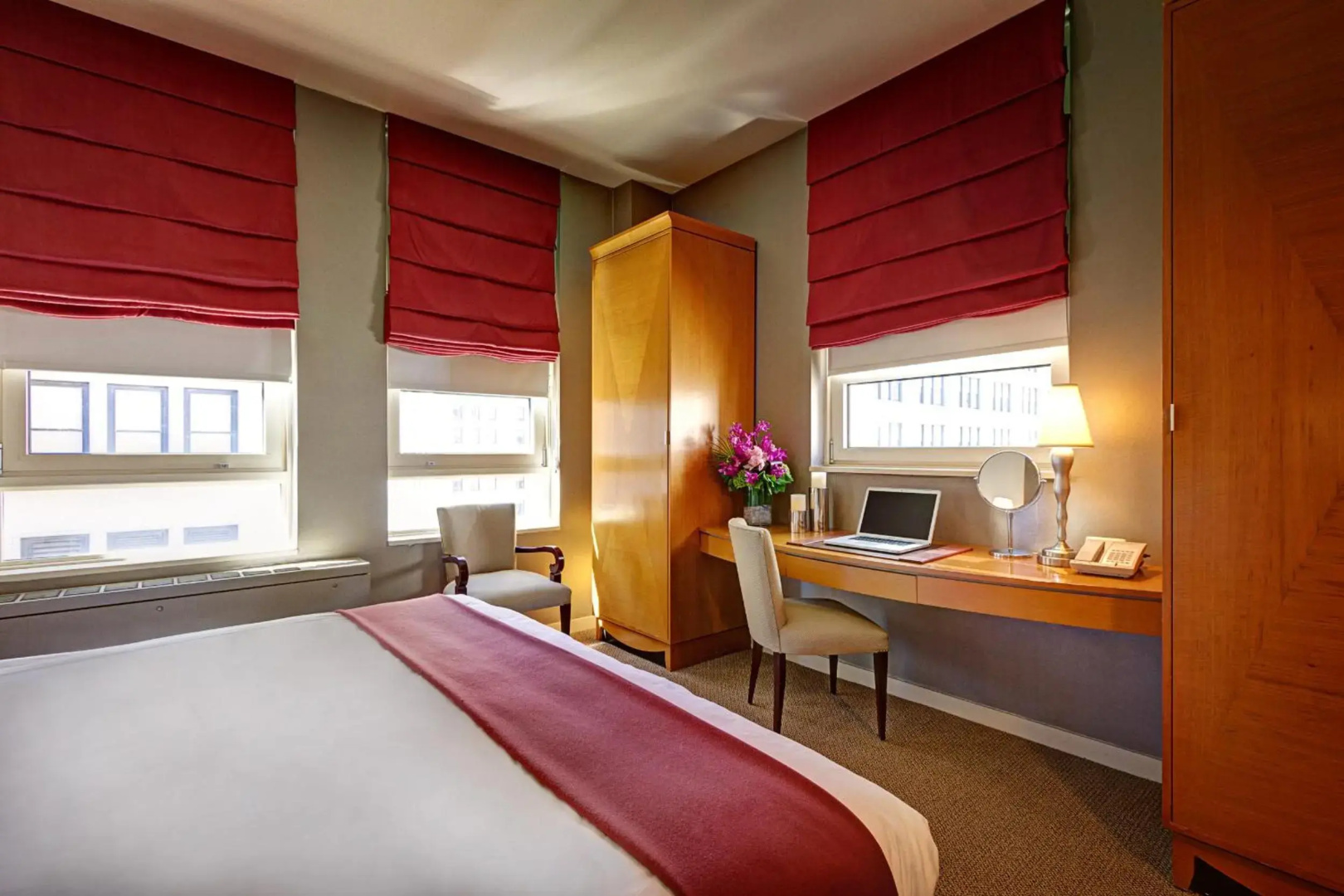 Photo - Hotel Giraffe by Library Hotel Collection