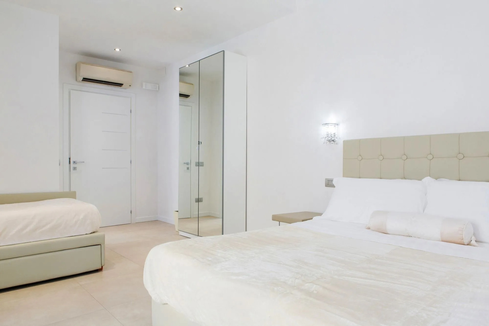 Photo - Vatican Grand Suite