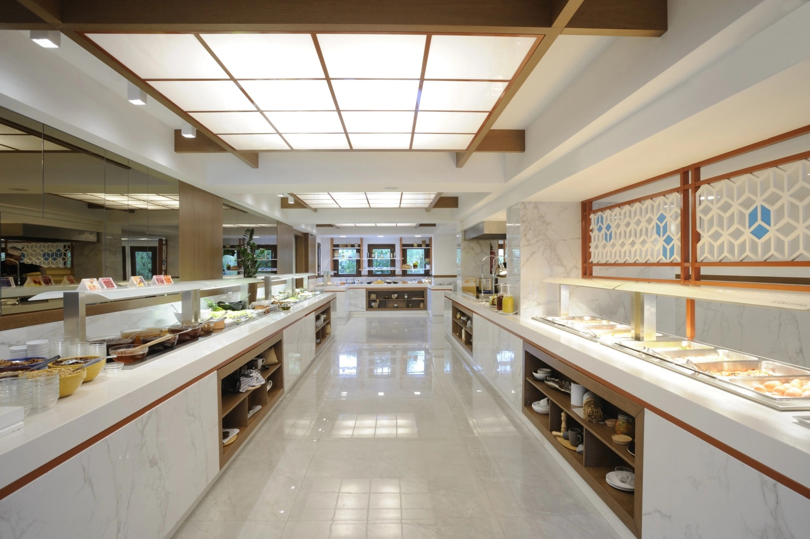 Photo - Atrium Ambiance Hotel