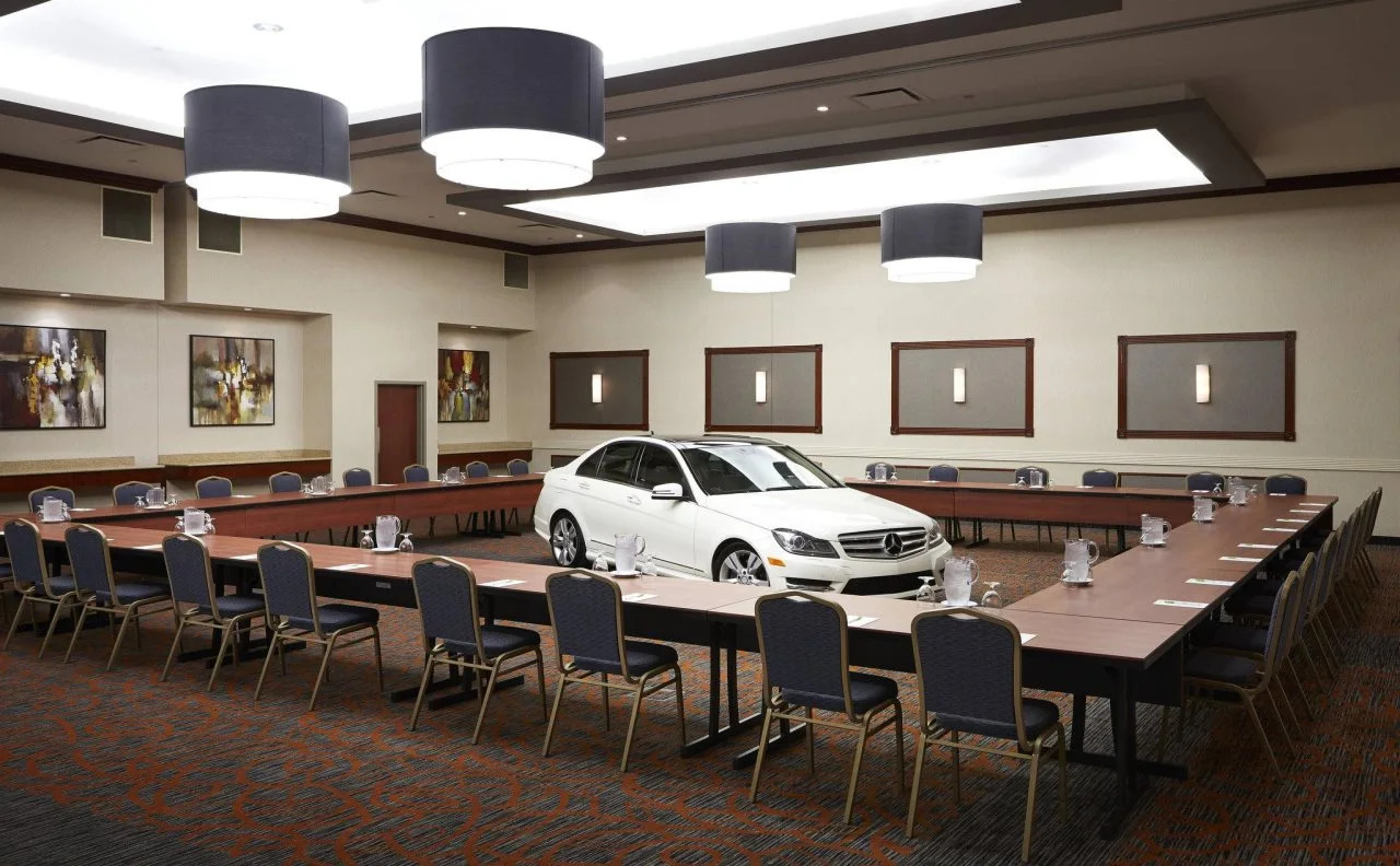 Photo - Courtyard by Marriott Montreal Airport