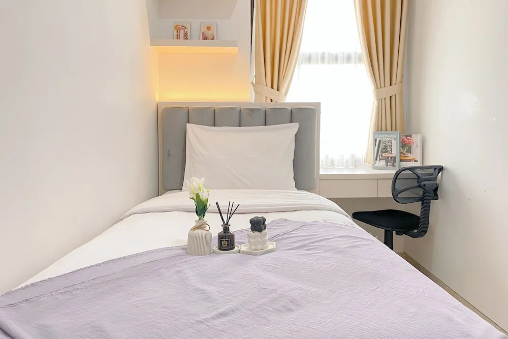 Cozy And Good Place 2Br Transpark Cibubur Apartment