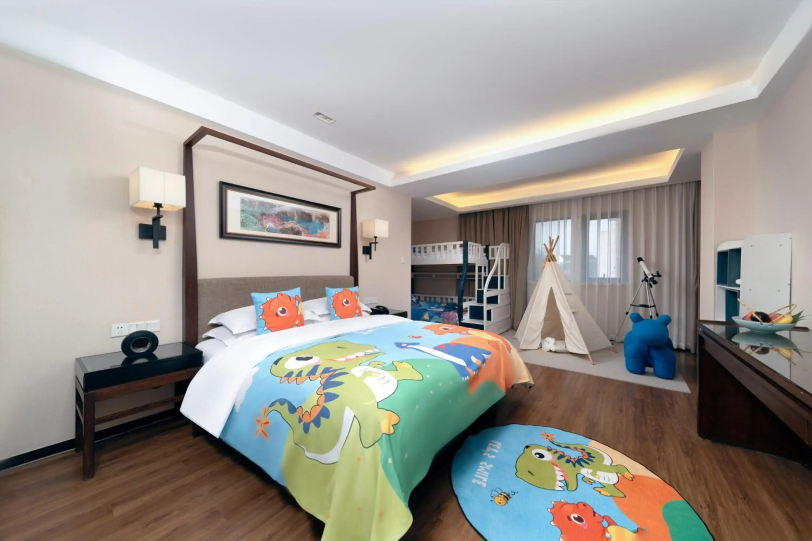 Photo - SSAW Boutique Shanghai South Xuhui RiYueGuang