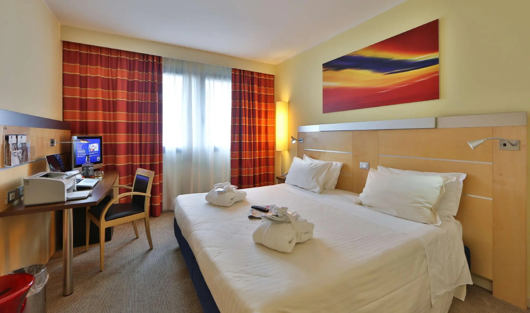 Photo - Best Western Palace Inn Hotel
