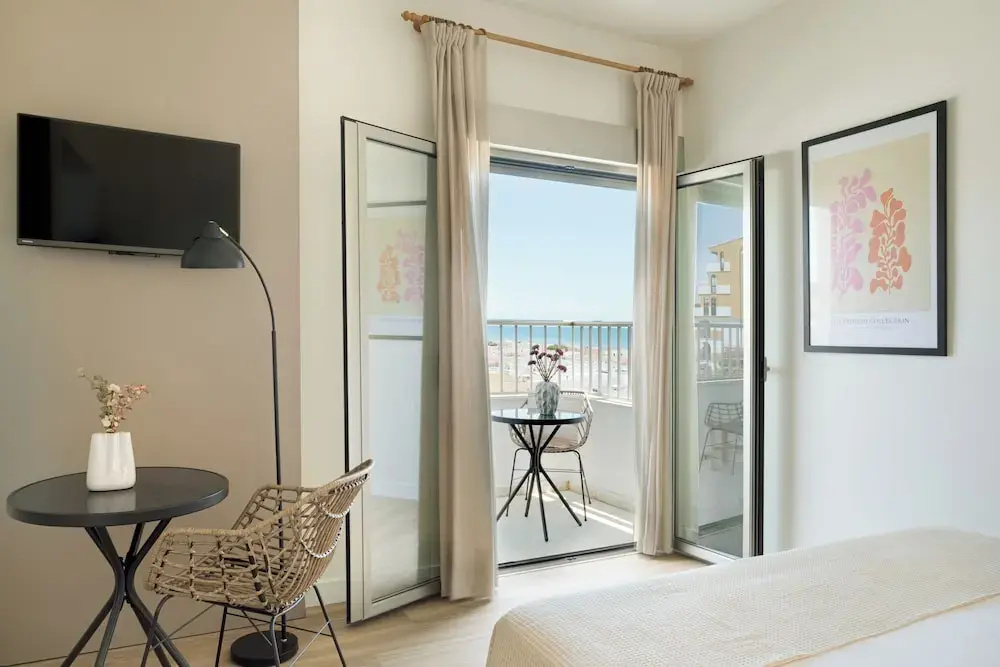 Foto - LAN Suites